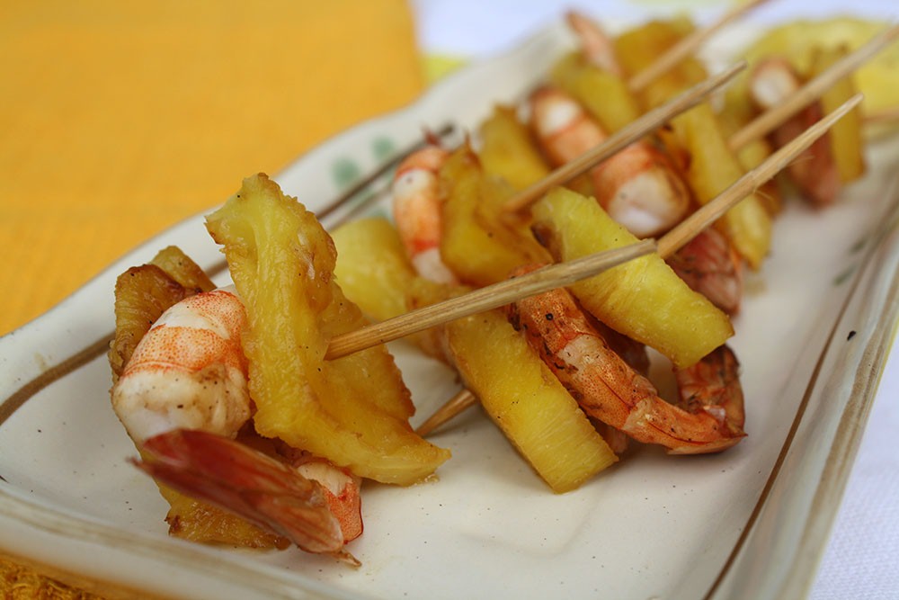 Sate Udang-Nanas