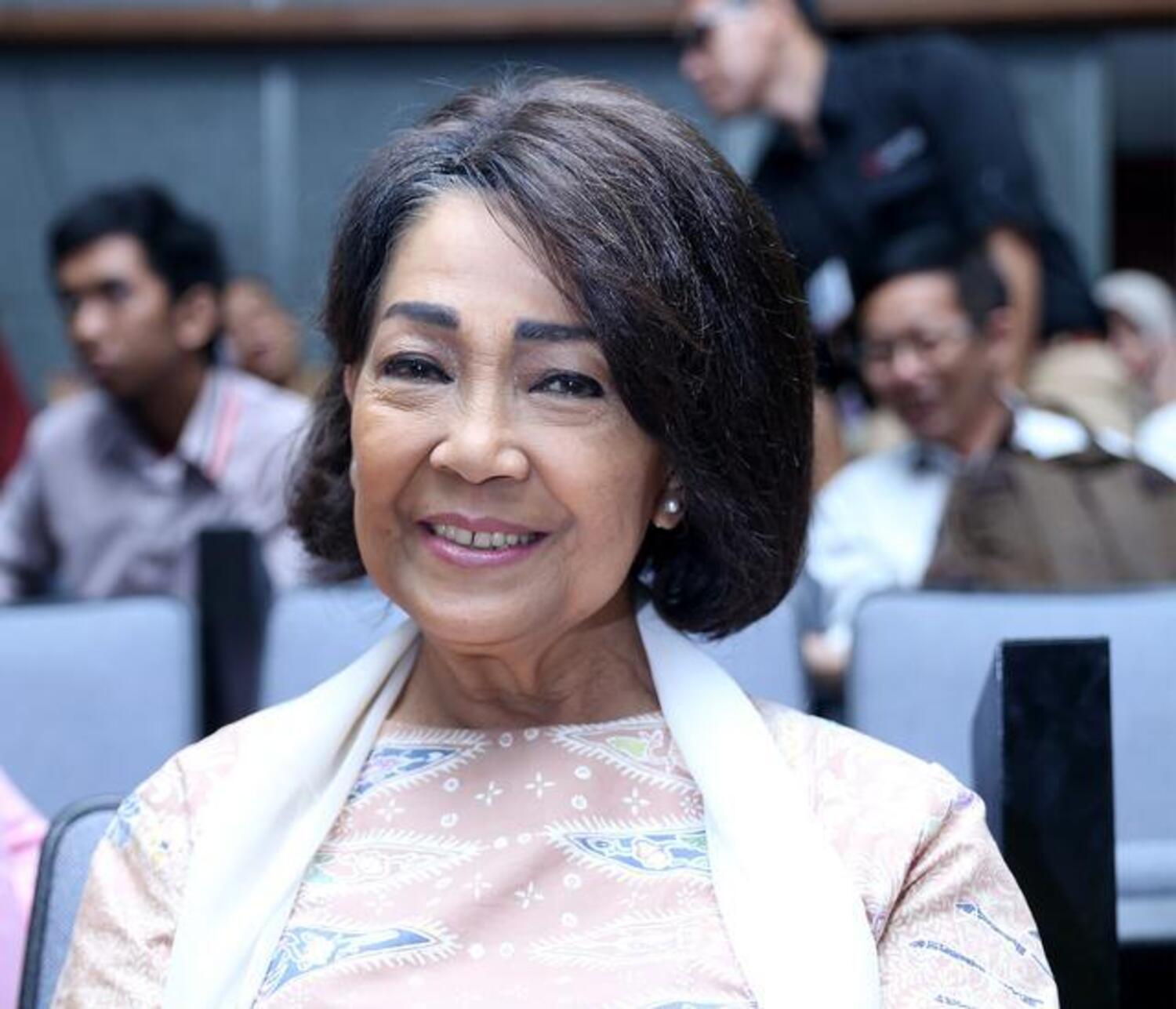 Rima_Melati_meninggal_dunia