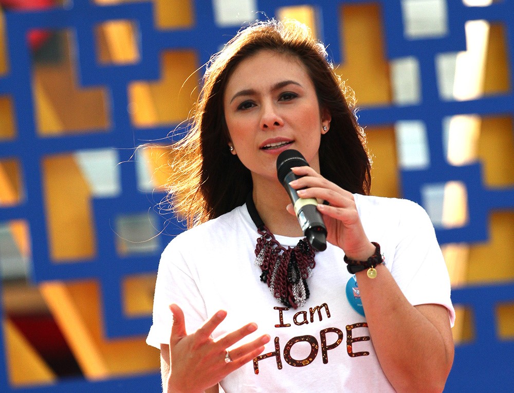 wulan_guritno_deteksi_kanker_gelang_bracelet of hope